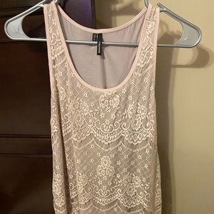 Women’s tan lace Maurice’s tank